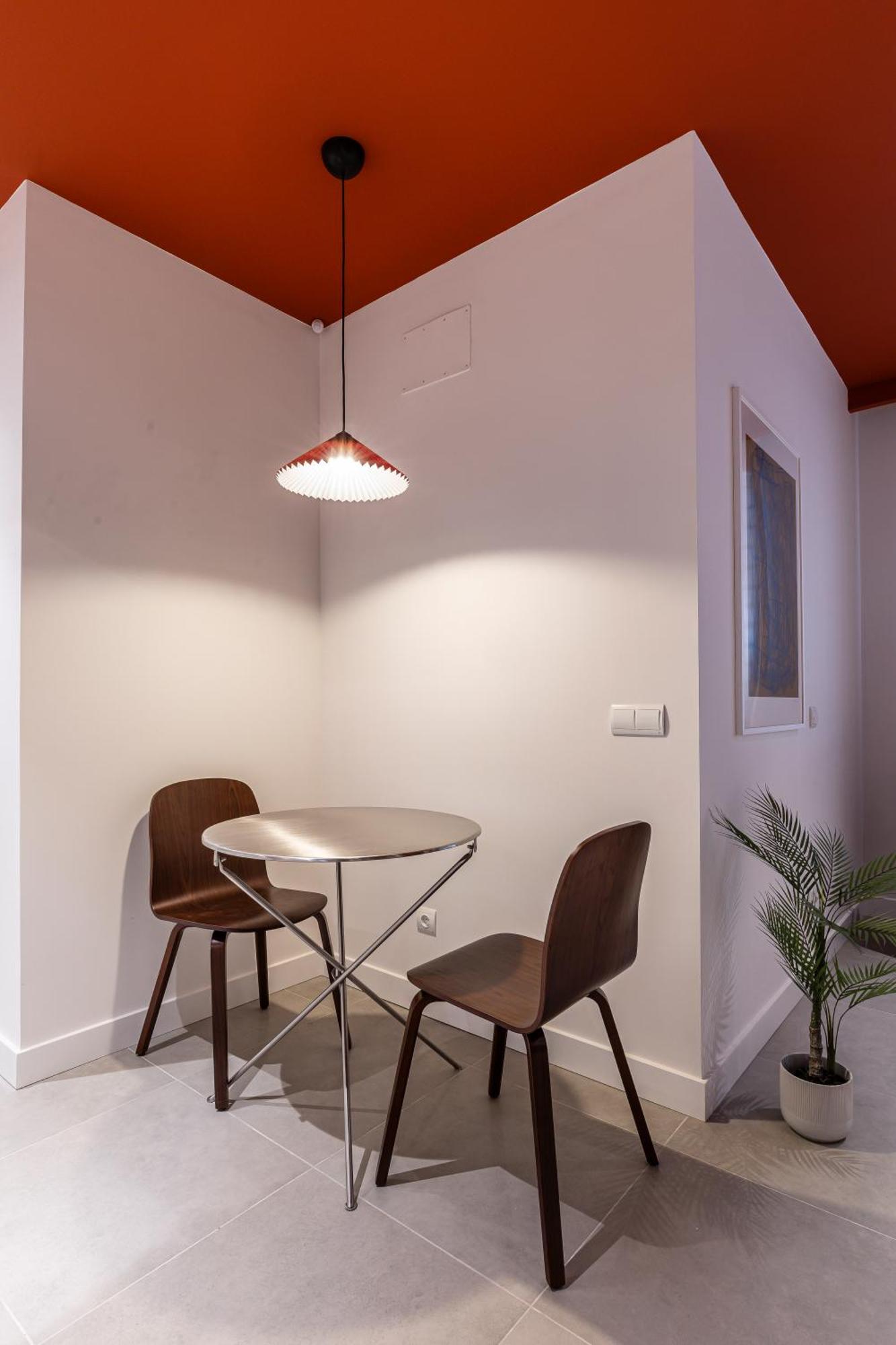 Estudios Arturo Soria By Rent Me Madrid Exterior foto